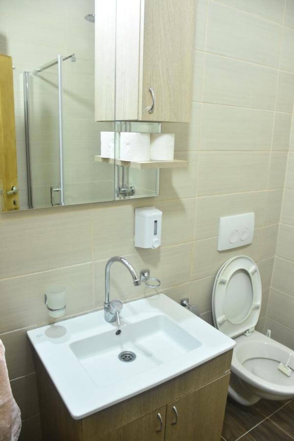 Mps Lux Apartments Ni Buitenkant foto