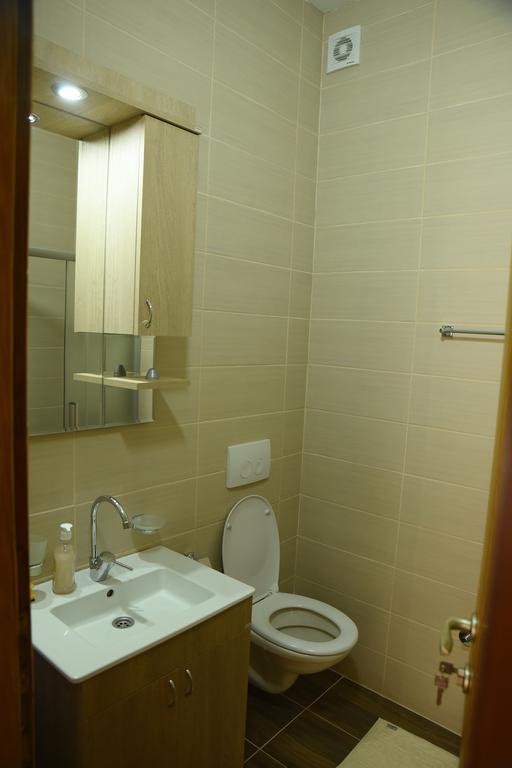 Mps Lux Apartments Ni Buitenkant foto