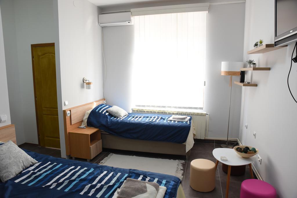 Mps Lux Apartments Ni Buitenkant foto