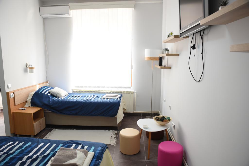 Mps Lux Apartments Ni Buitenkant foto