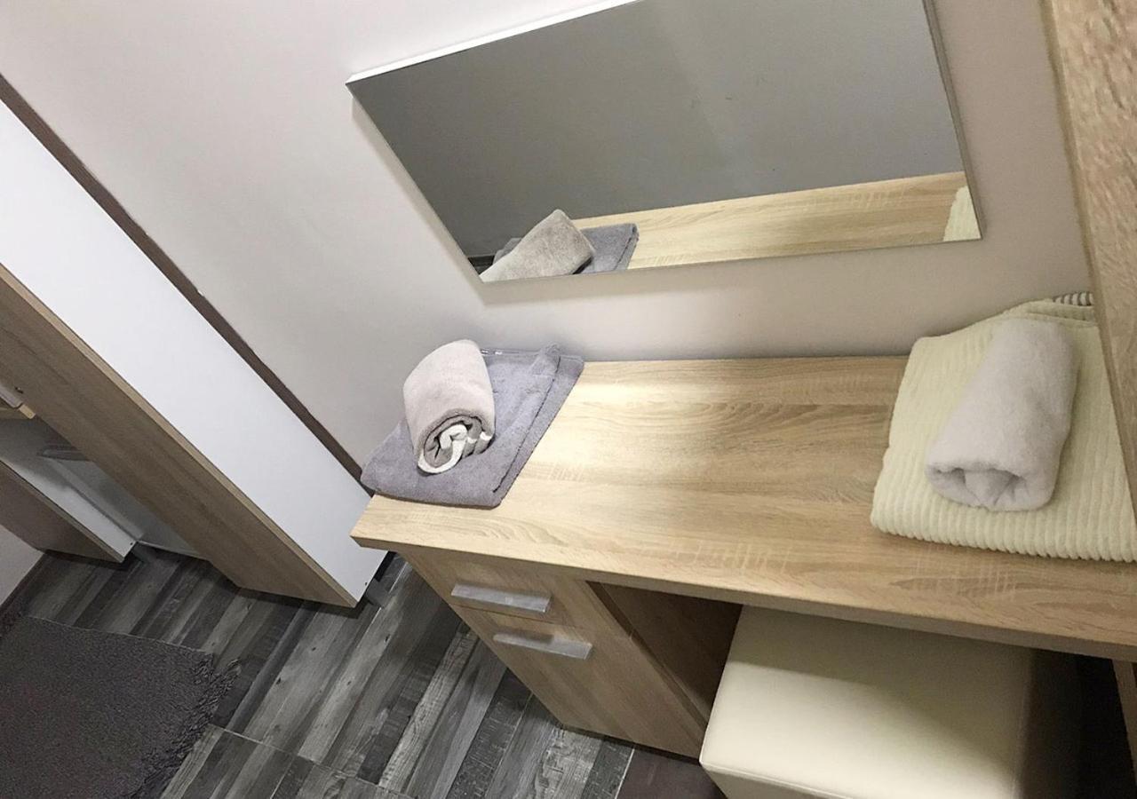 Mps Lux Apartments Ni Buitenkant foto